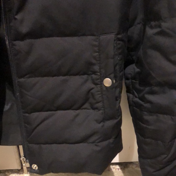 Style &Co (Macys) quilted jacket w down feathers. Full length zipper - Picture 2 of 6